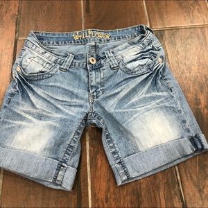 🌸Wallflower Jean Shorts Size 7🌸